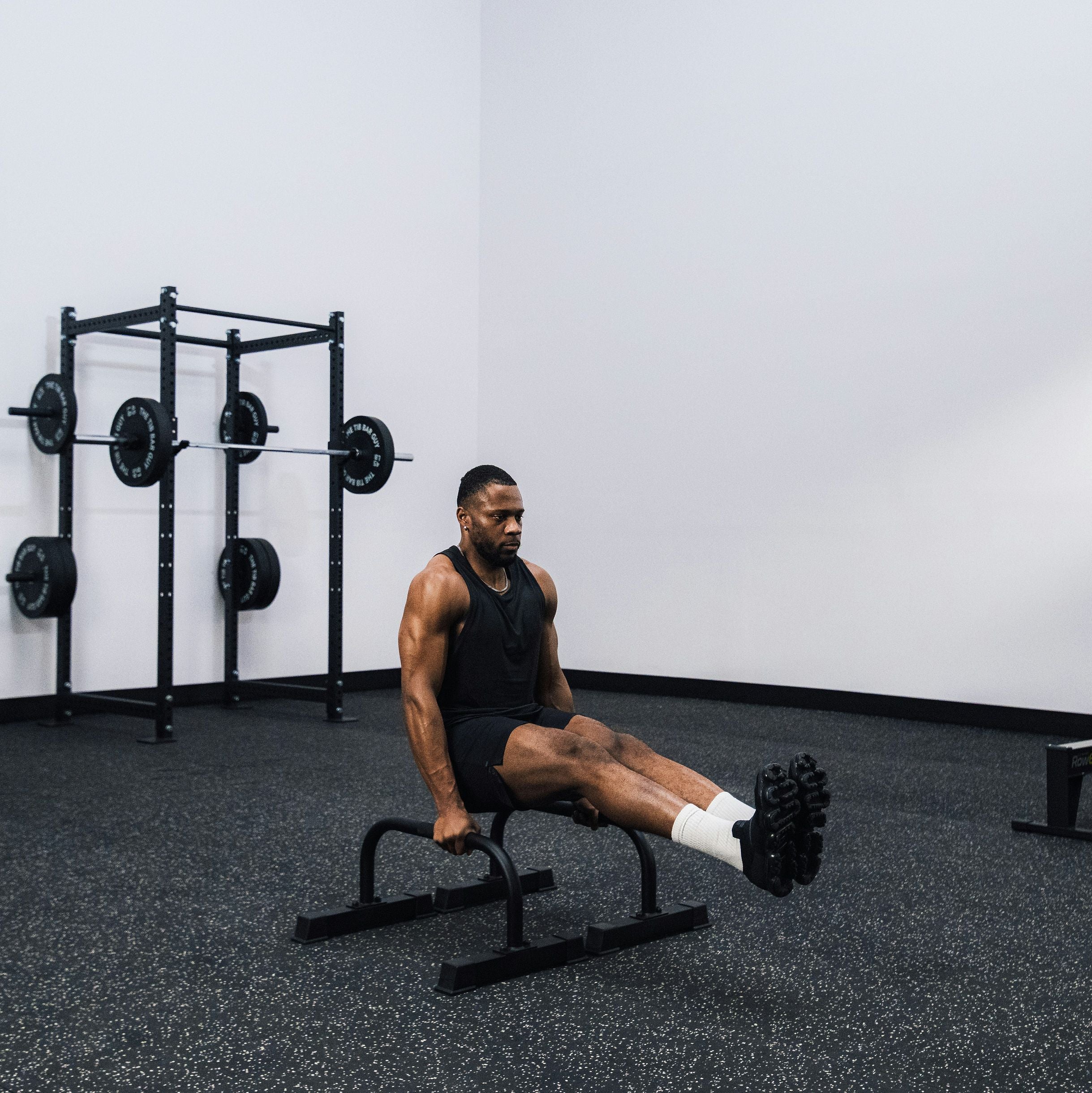  TBG Parallel Bars - Leg Raises Gym Male
