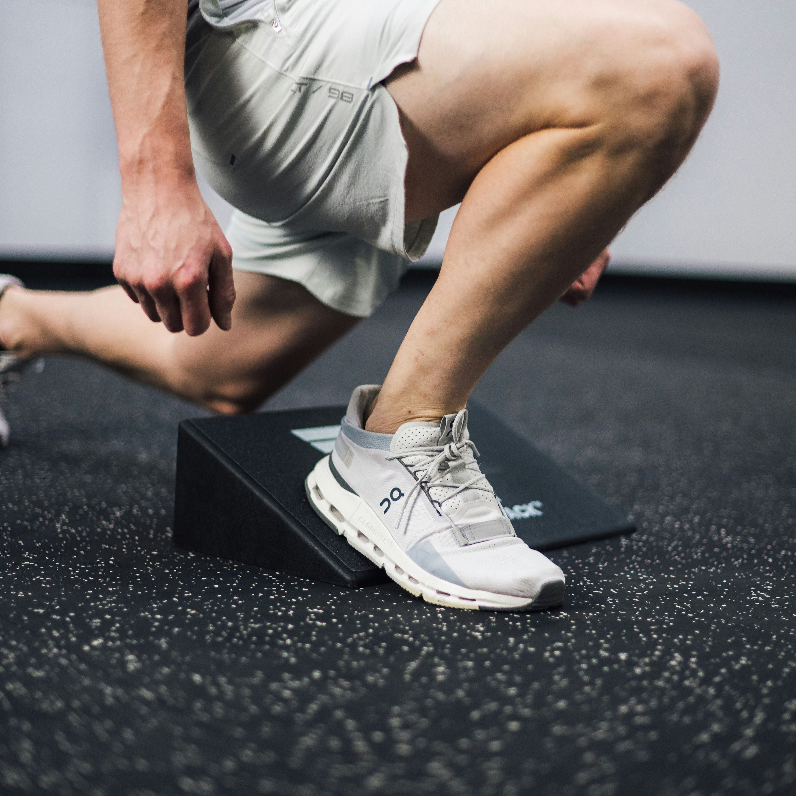 The Slant Board - Split Squat